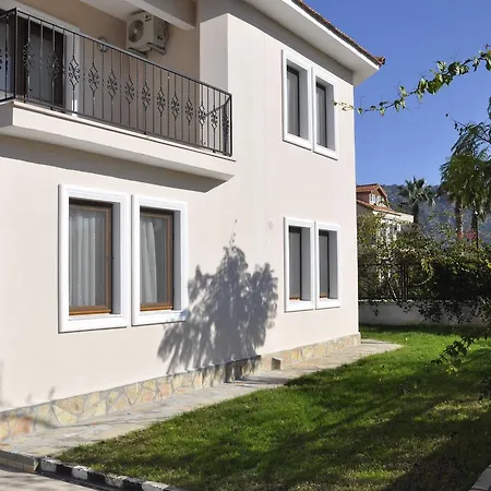Hayri 3 Bedrooms * オルタジャ